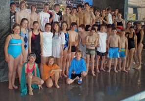 Die Schwimmer und Schwimmerinnen der Hauptschule Sundern