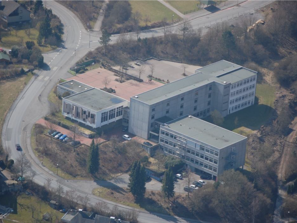 Blick auf die Realschule Sundern