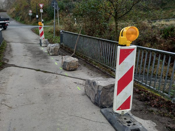Teilsperrung der Brücke in Linneperhütte 