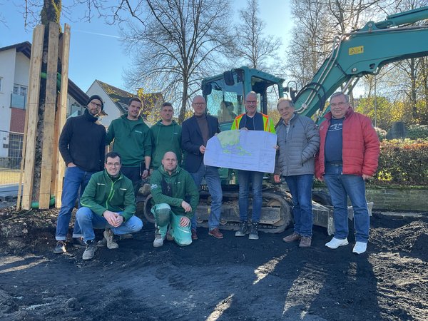 Start der Arbeiten am Dorfplatz in Enkhausen