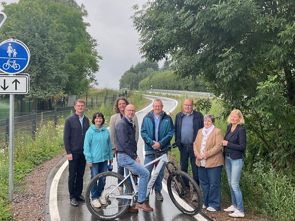 Eröffnung des Bürgerradwegs zwischen Langenholthausen und Wulfringhausen