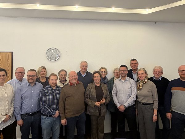 Die neuen Ortsvorsteherinnen und Ortsvorsteher der Stadt Sundern