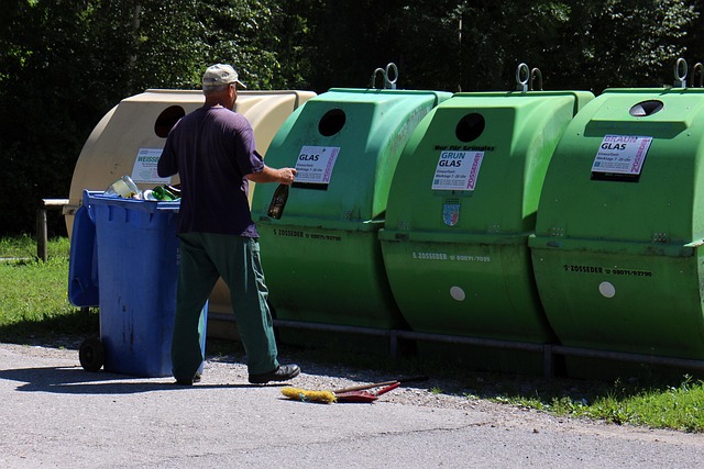 Altglascontainer (Symbolbild)