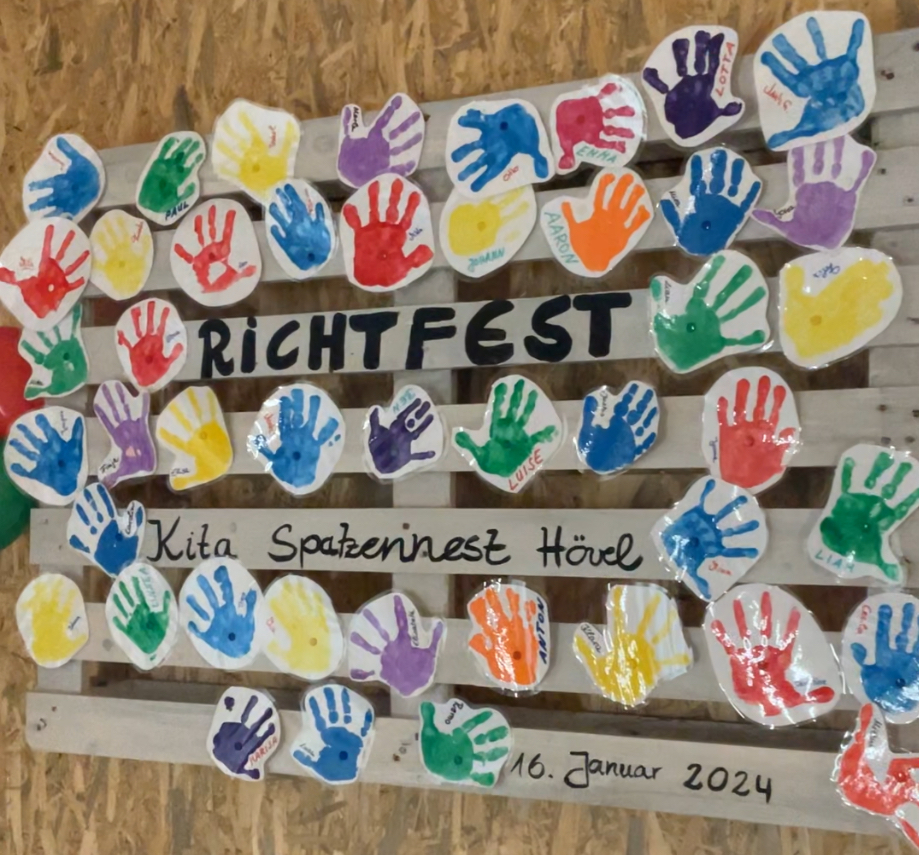 Richtfest am Neubau für die Kita Spatzennest in Hövel