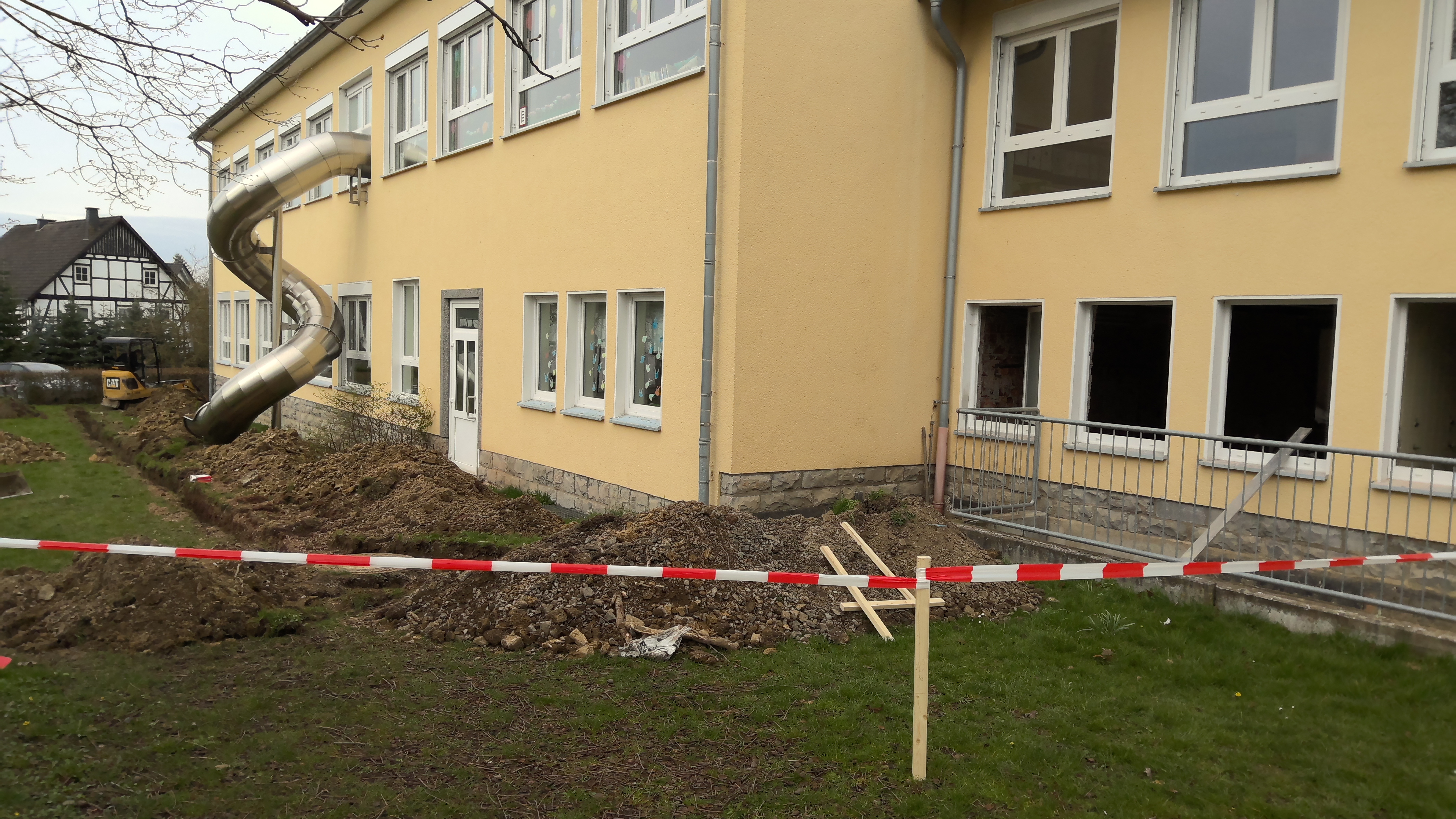 Bauarbeiten an der Grundschule Hellefeld