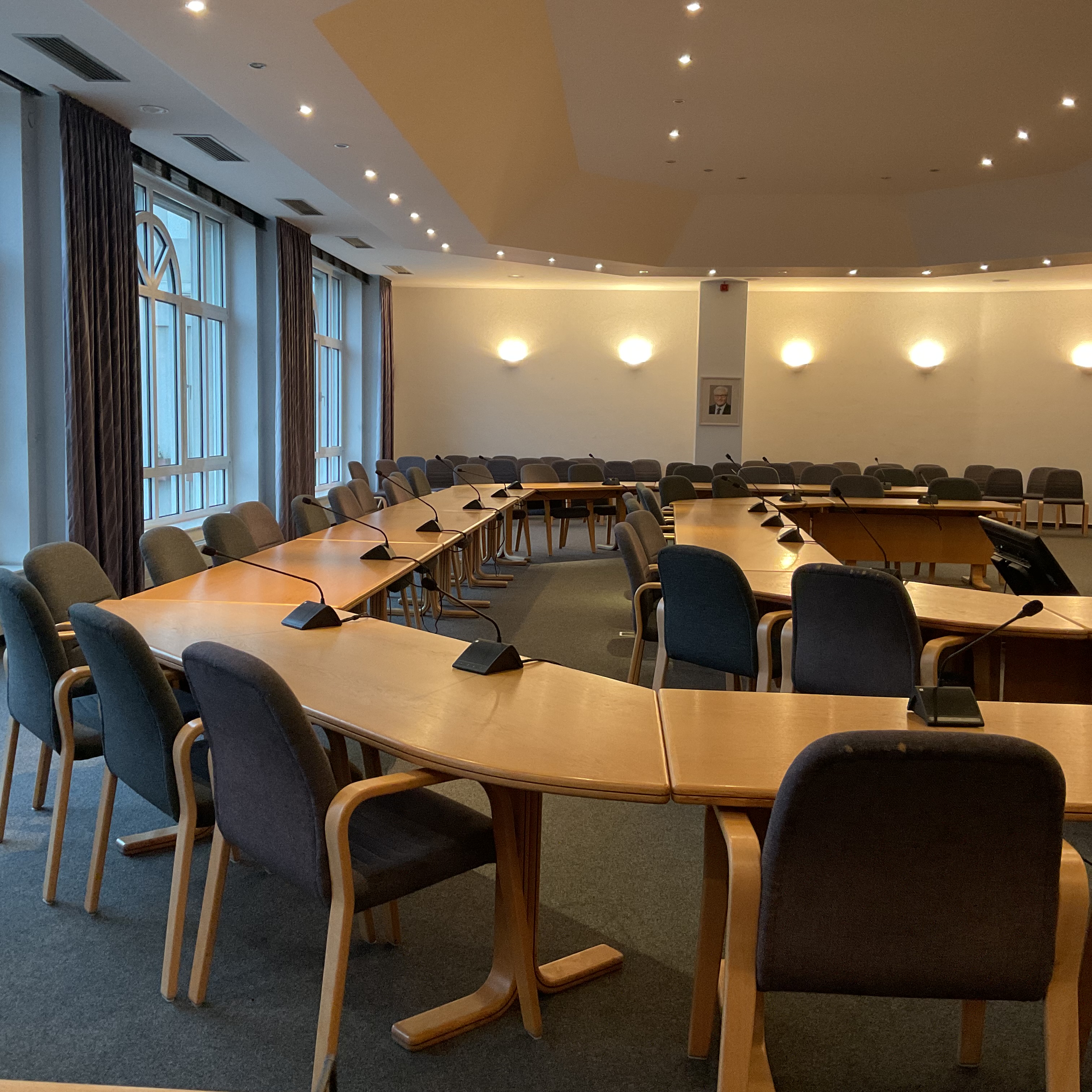 Ratssaal der Stadt Sundern - Hier werden die politischen Entscheidungen getroffen.