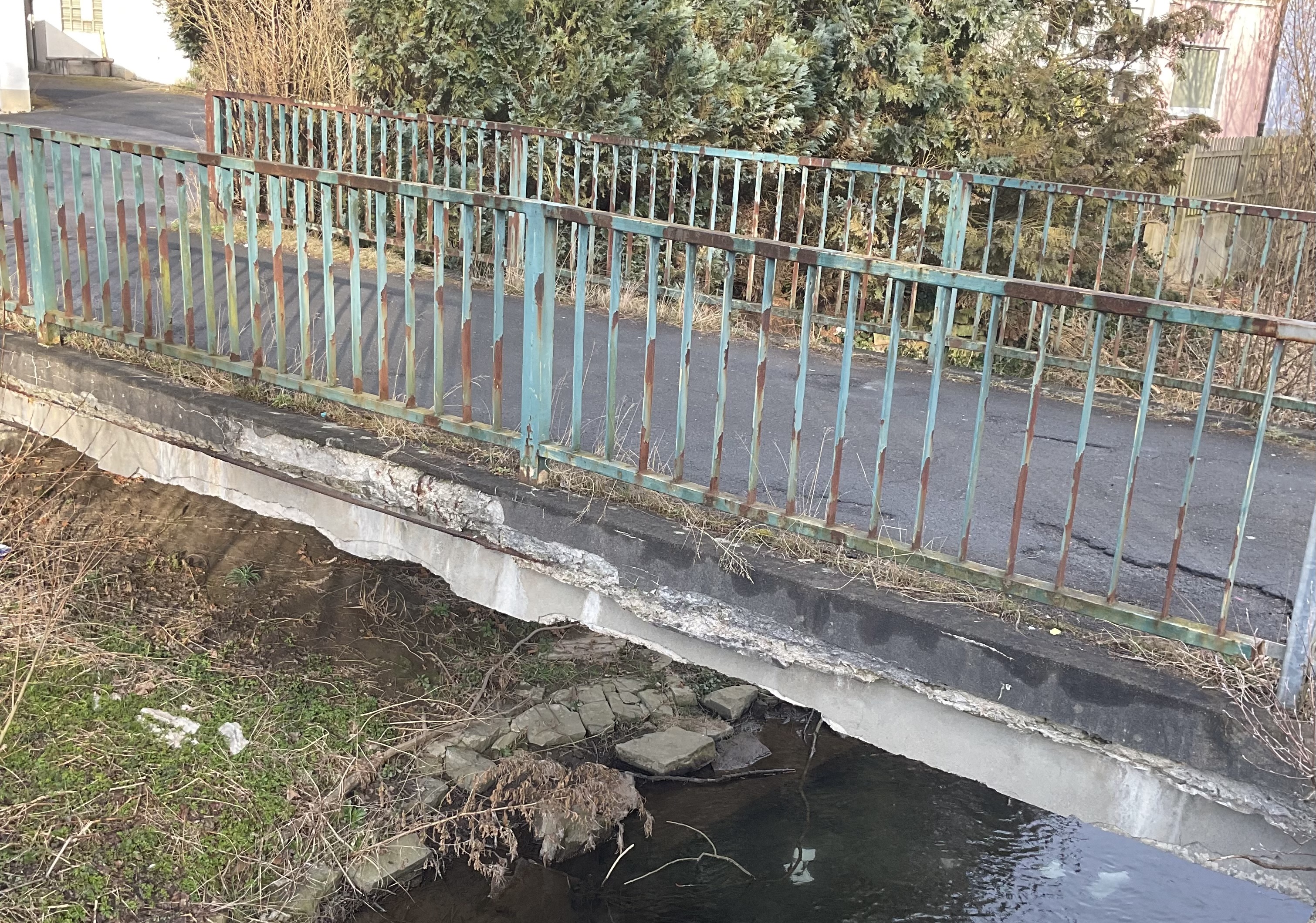 Sperrung der Brücke am Schimmerlingshof