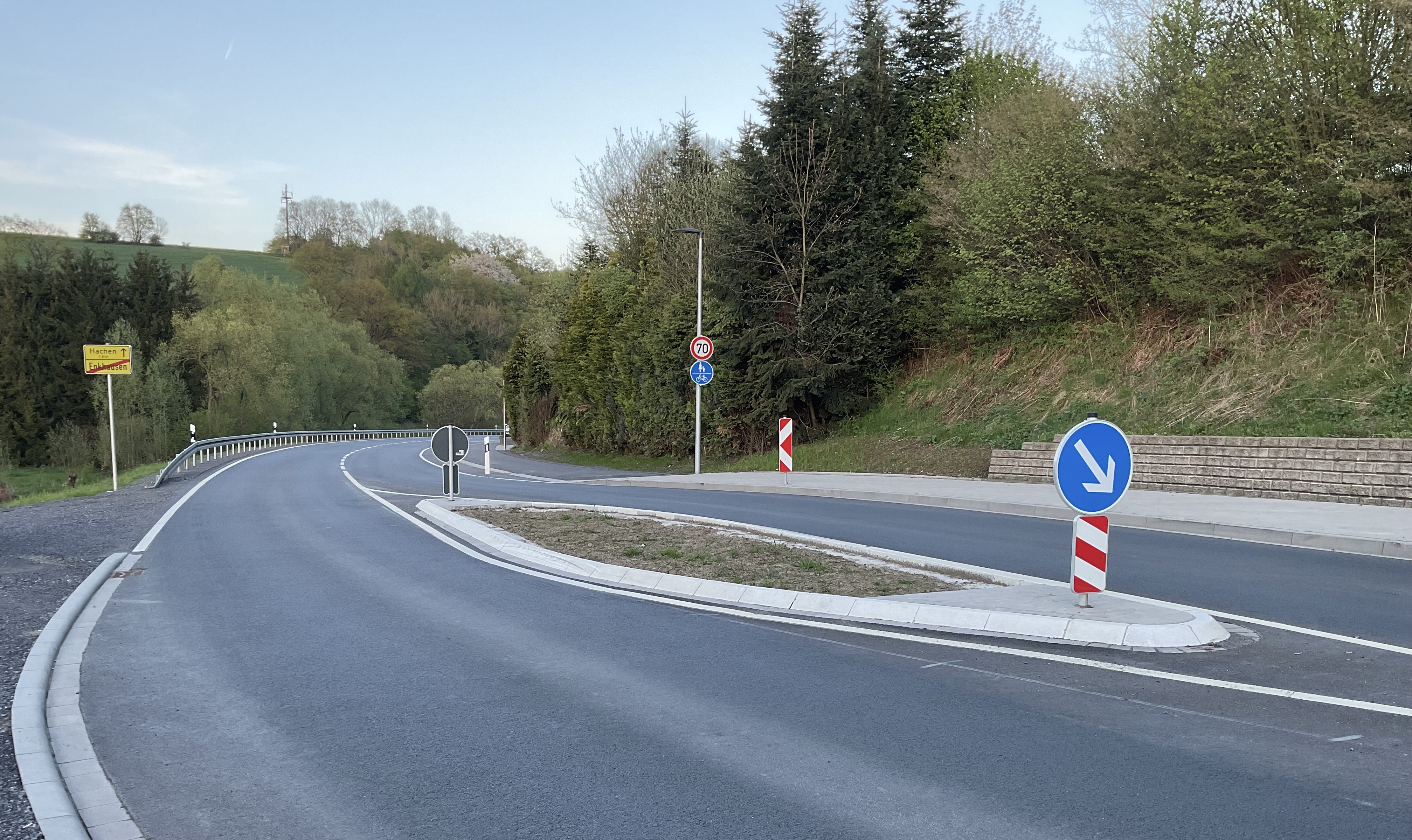 Verkehrsinsel in Enkhausen