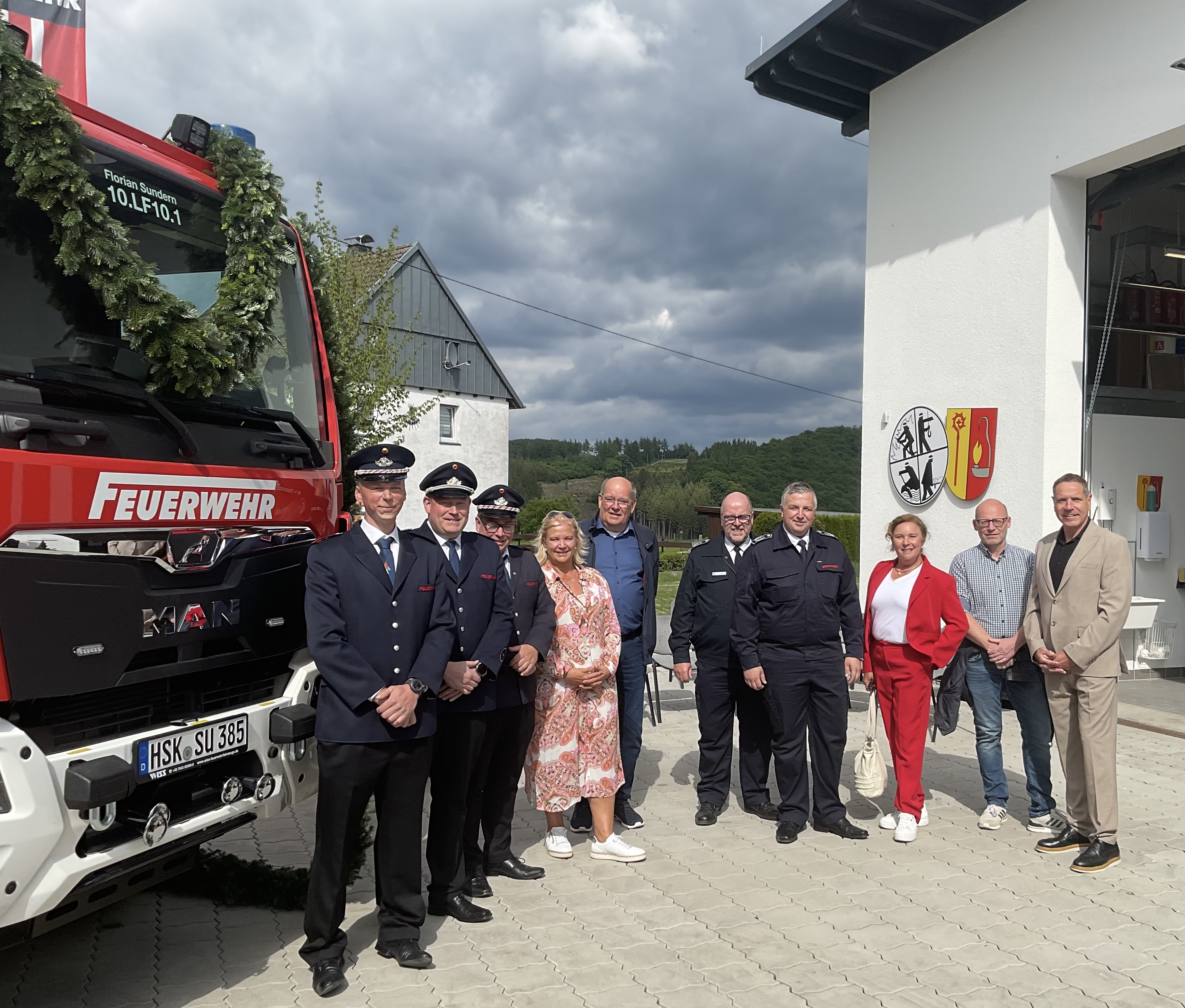 Feierliche Eröffnung des neuen Feuerwehrgerätehauses in Meinkenbracht